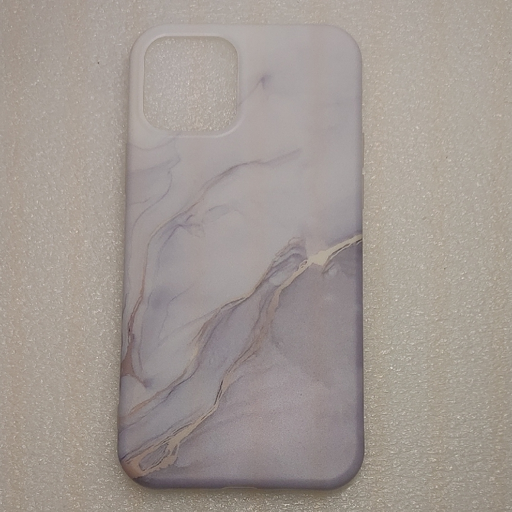 Lavender Marble iPhone 11 / iPhone XR Case with Gold Veining - Unbranded